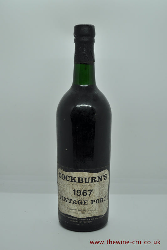 1967 vintage port wine. Cockburn's vintage port 1967. Portugal. Immediate delivery. Free local delivery. Gift wrapping available.