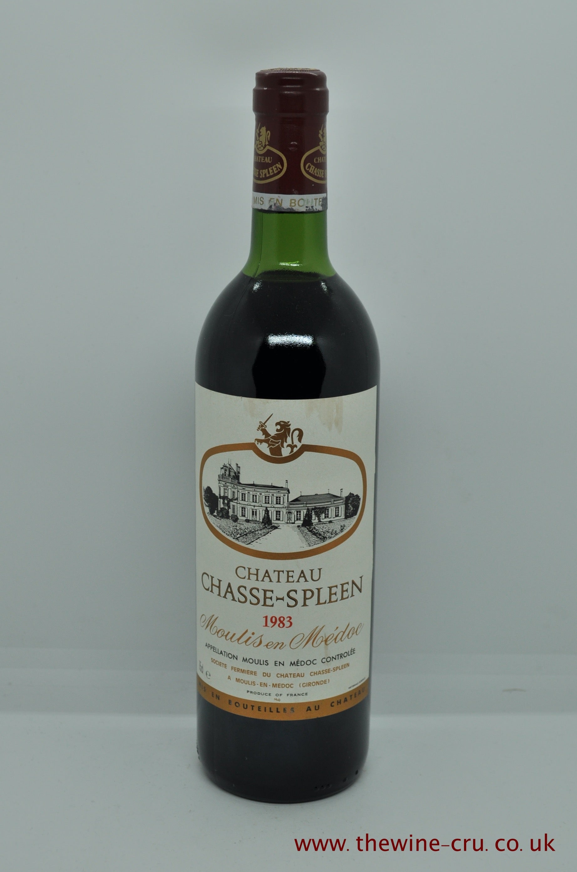 Chateau Chasse Spleen 1983 vintage red wine. France, Bordeaux. The bottle is in good condition with the level top shoulder. Immediate delivery. Free local deliver. Gift wrapping available.