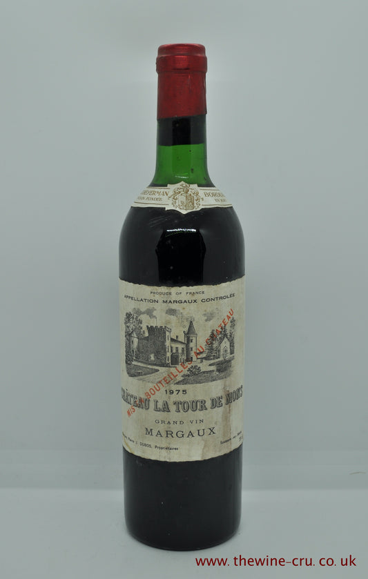 A bottle of 1975 vintage red wine from Chateau La Tour De Mons, margaux, Bordeaux, France. The bottle is in good condition for its age with the level top shoulder. Immediate delivery. Free local delivery. Gift wrapping available.