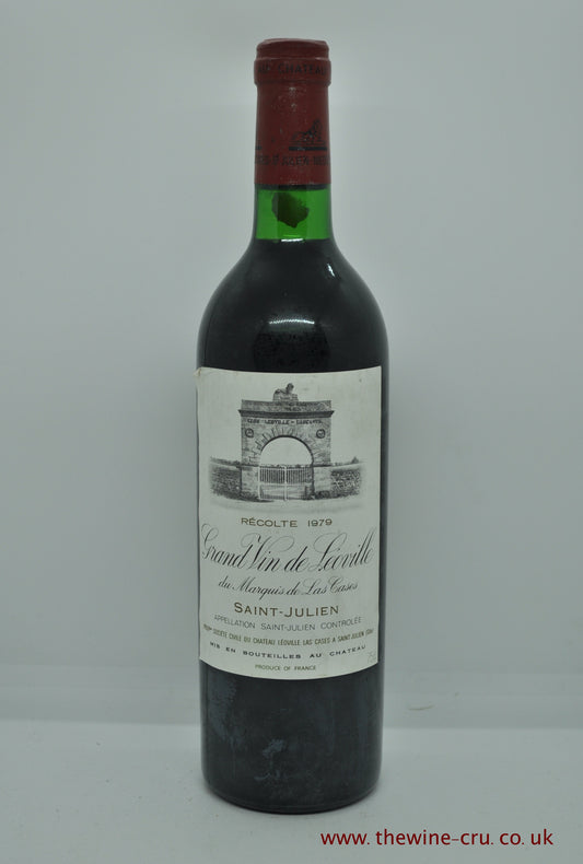 1979 vintage red wine. Chateau leoville Las Cases France, Bordeaux. The bottle in in good condition with the wine level being base of neck. Immediate delivery. Free local delivery. Gift wrapping available.