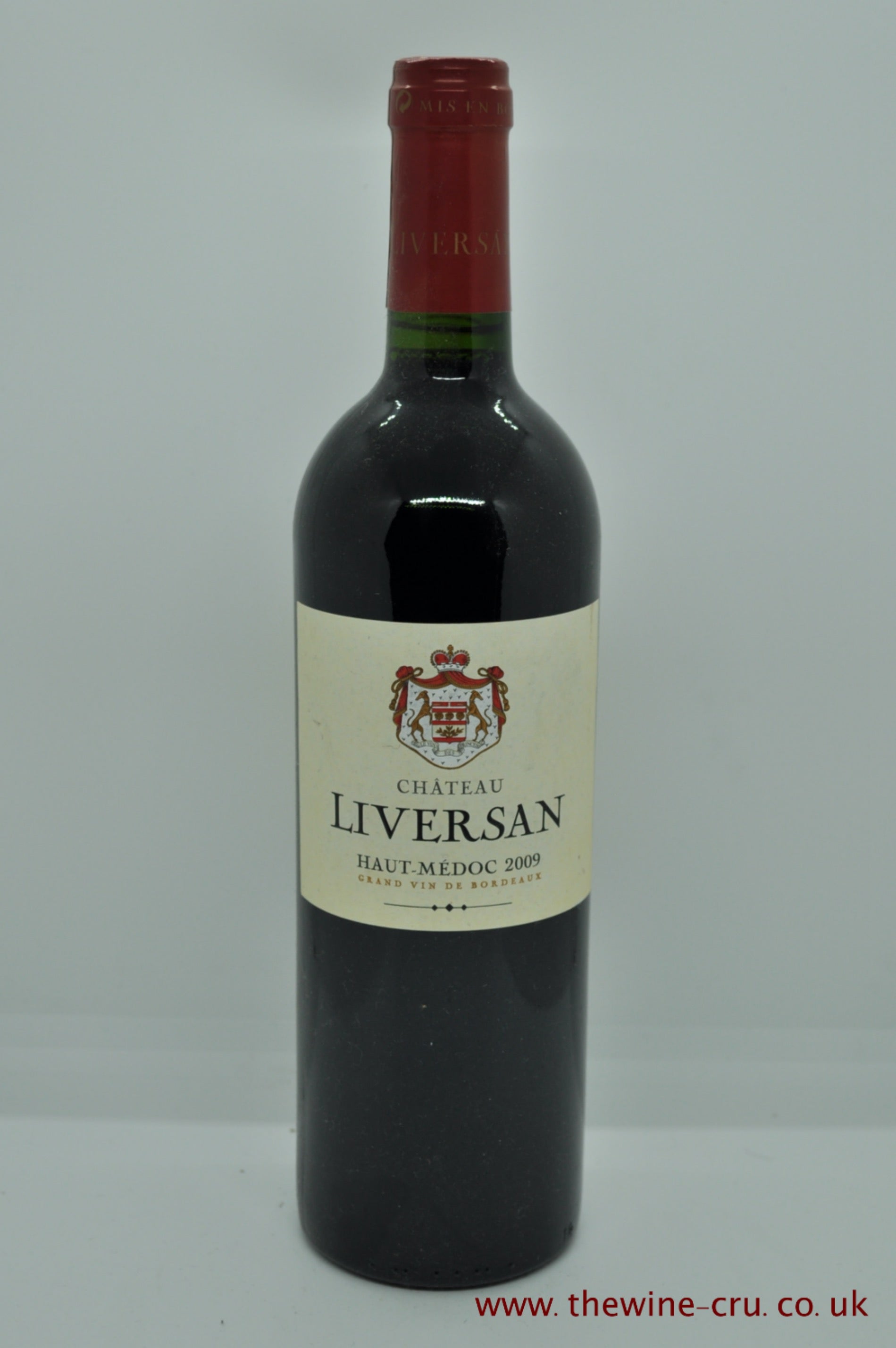 2009 vintage red wine. Chateau Liversan 2009. France Bordeaux. Immediate delivery. Free local delivery. Gift wrapping available.