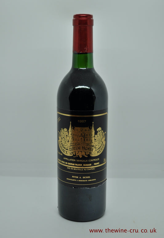 1987 vintage red wine. Chateau Palmer, Margaux, Bordeaux, France. The bottles are in very good condition with the wine level at base of neck. Immediate delivery. Free local delivery. Gift wrapping available.