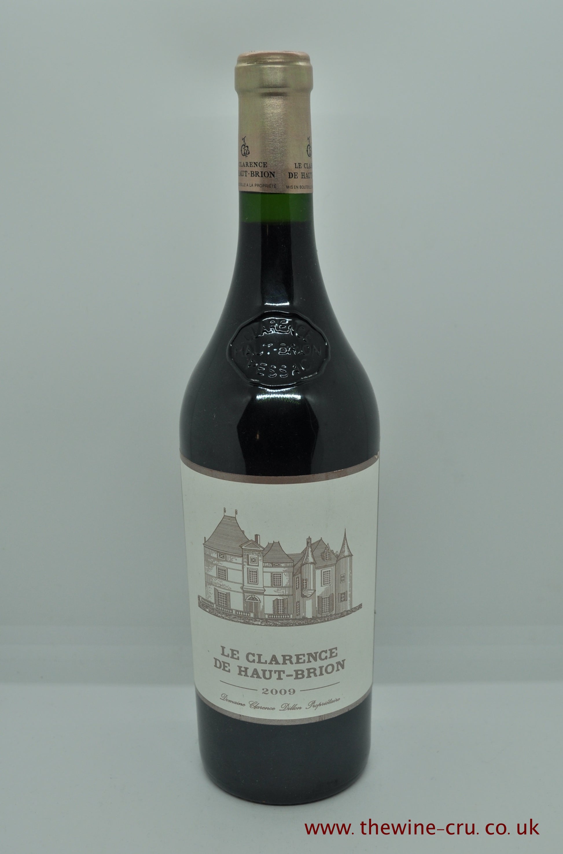 2009 vintage red wine. Le Clarence De Haut Brion 2009. France Bordeaux. Immediate delivery. Free local delivery. Gift wrapping available.