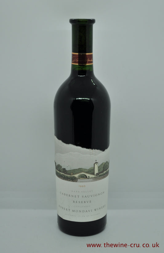 A bottle of 1993 vintage red wine. Mondavi Cabernet Sauvignon Reserve. USA California. The bottle is in good condition. Immediate delivery. Free local delivery. Gift wrapping available.