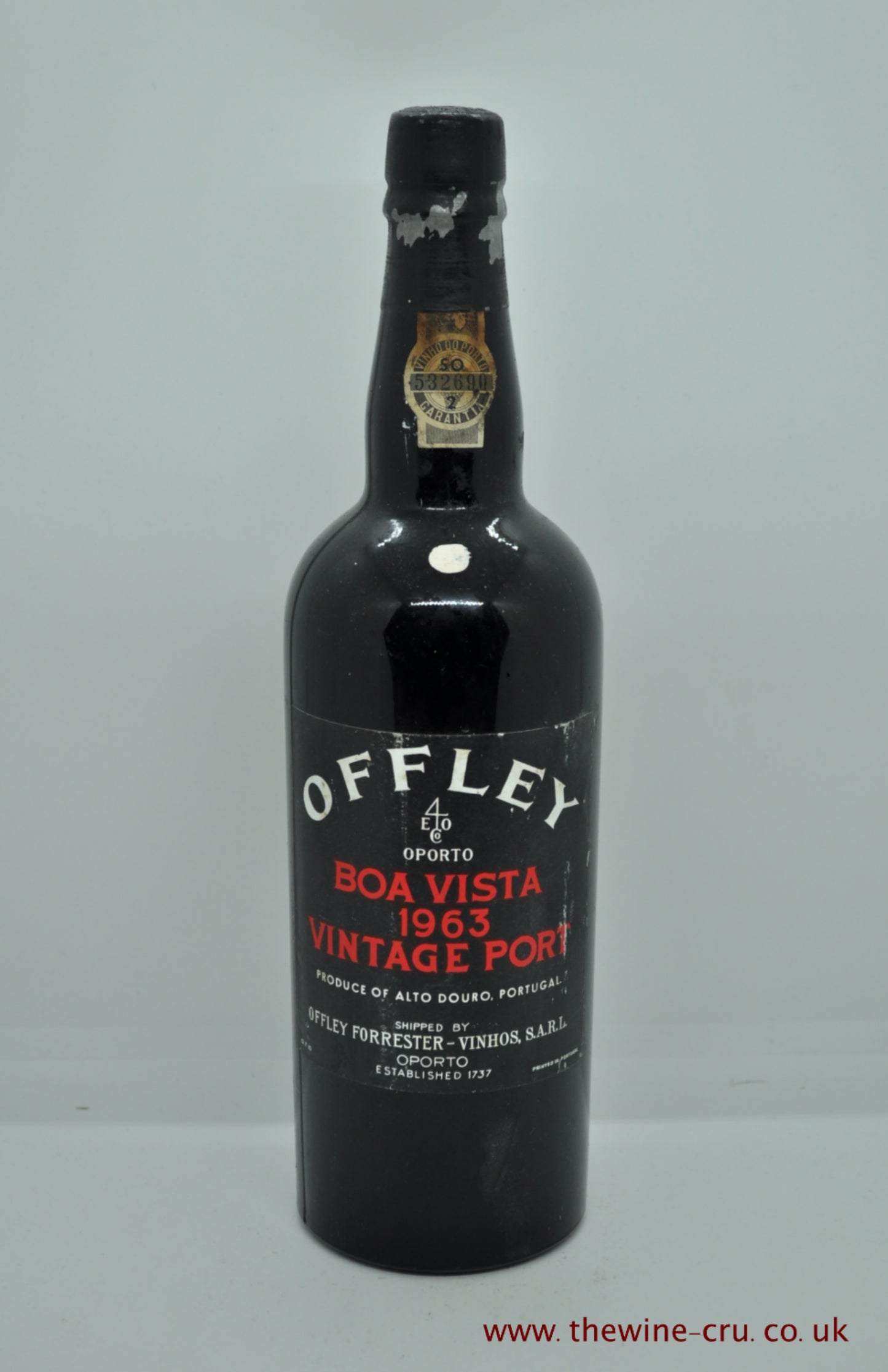 A bottle of 1963 vintage port wine. Offley Boa Vista Vintage Port. The bottle is in good condition with the level being base of neck.  Immediate delivery. free local delivery. Gift  wrapping available.
