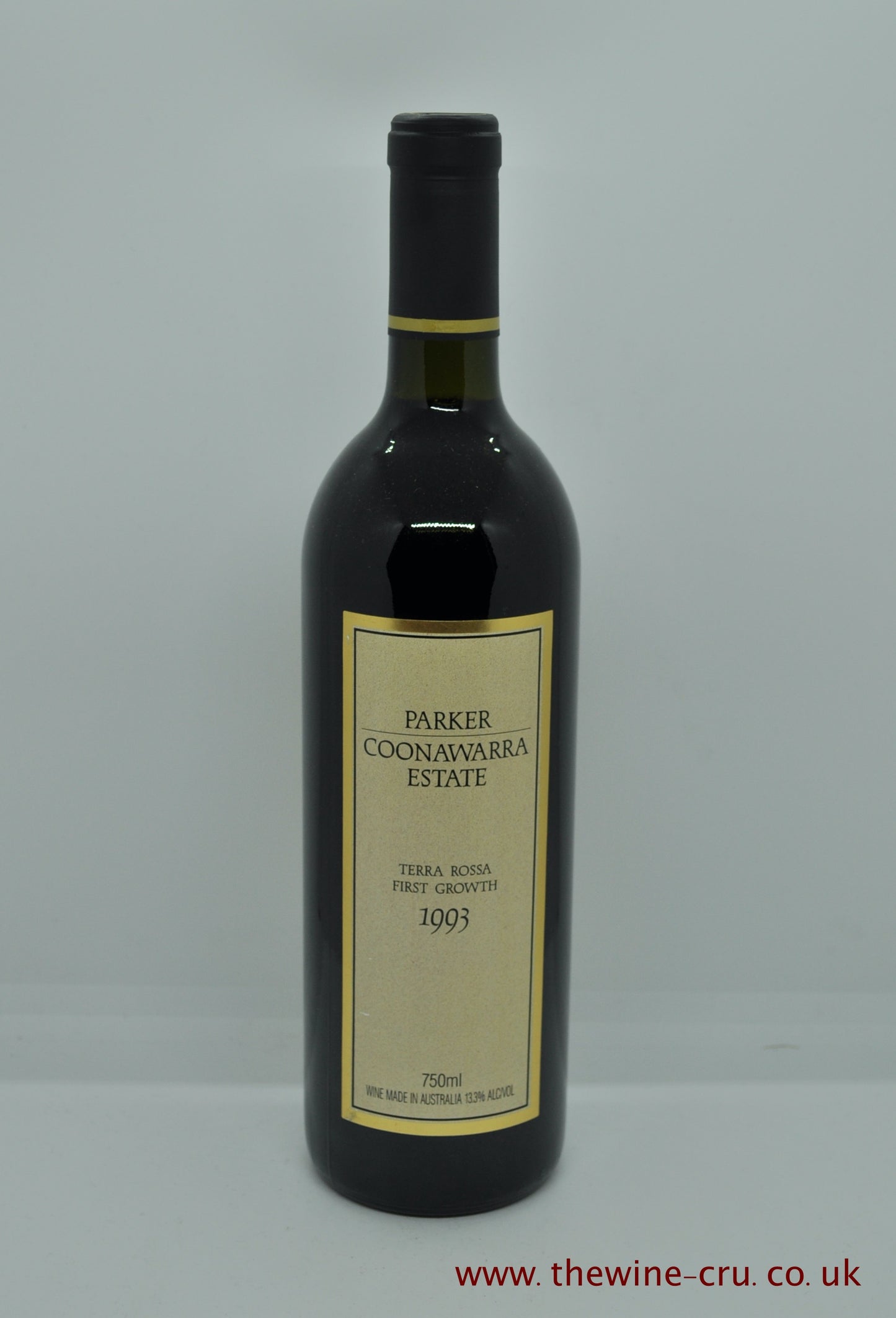 A bottle of 1993 vintage re wine from Parker Coonawarra Estate, First Growth, Australia. The bootle are in good condition with the level being base of neck. Immediate delivery. Free local delivery. Gift wrapping available.