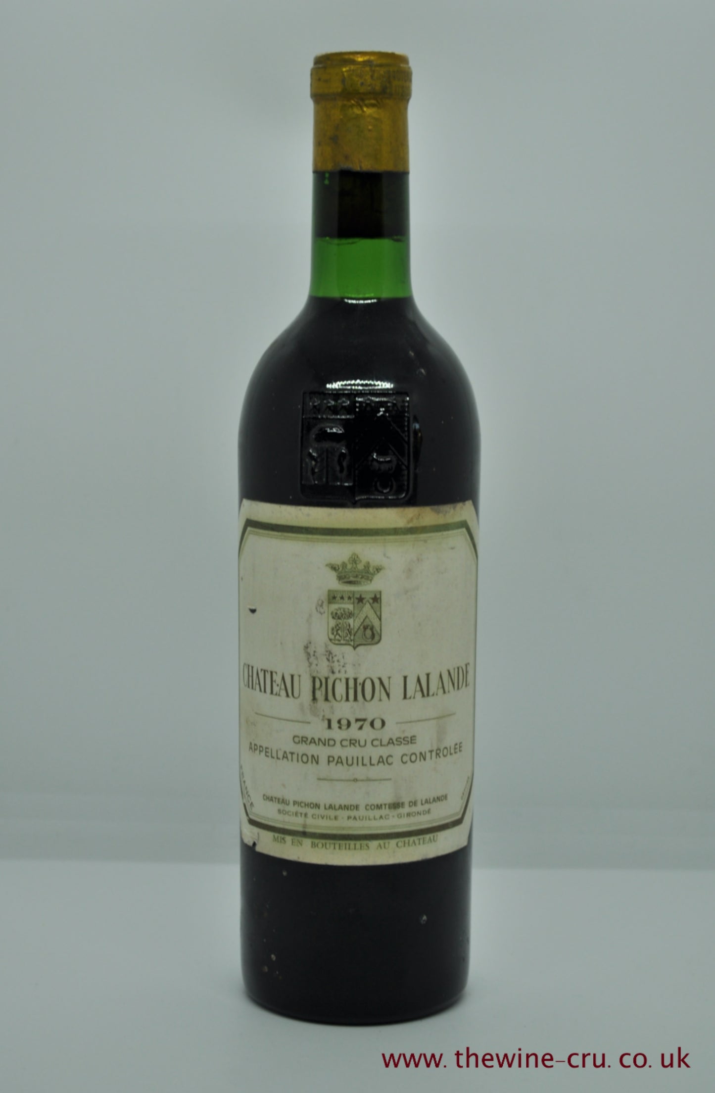 1970 vintage red wine. Chateau Pichon Lalande 1970. France, Bordeaux. Immediate delivery. Free local delivery. Gift wrapping available.