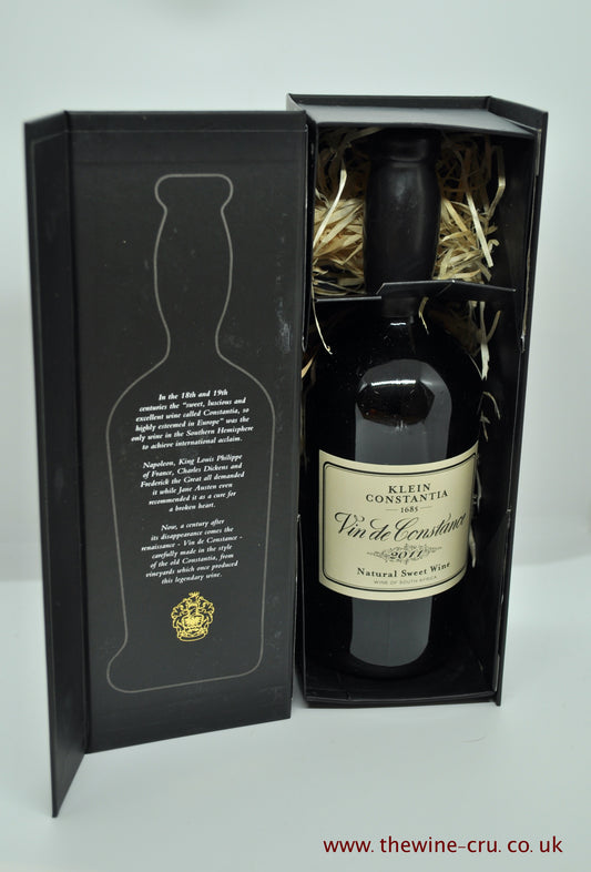 2011 vintage sweet wine. Klein Constntia Vin de Constance 2011 500ml. South Africa. Immediate delivery. Free local delivery. Gift wrapping available.